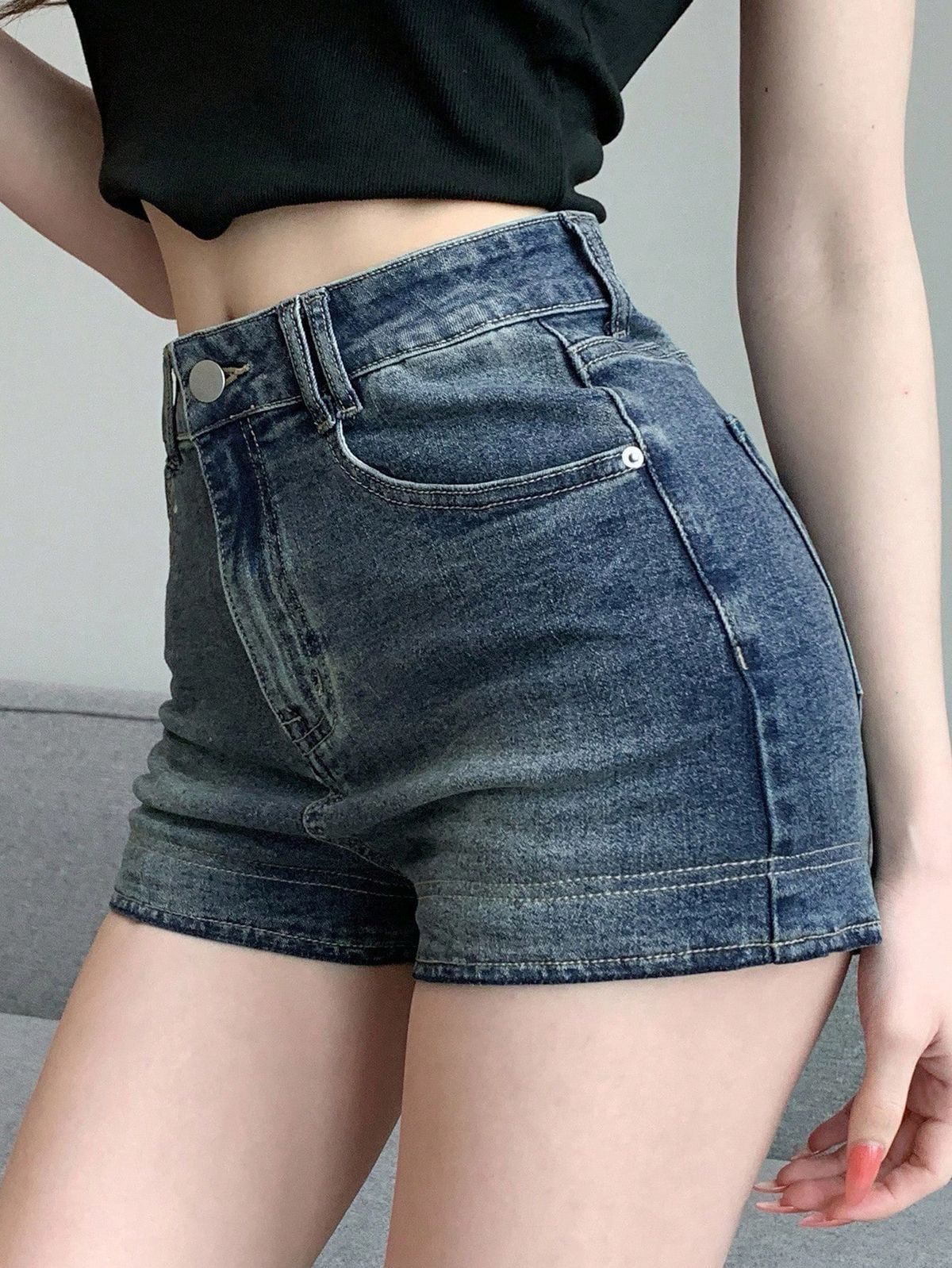 Ladies Skinny Fit Jeans